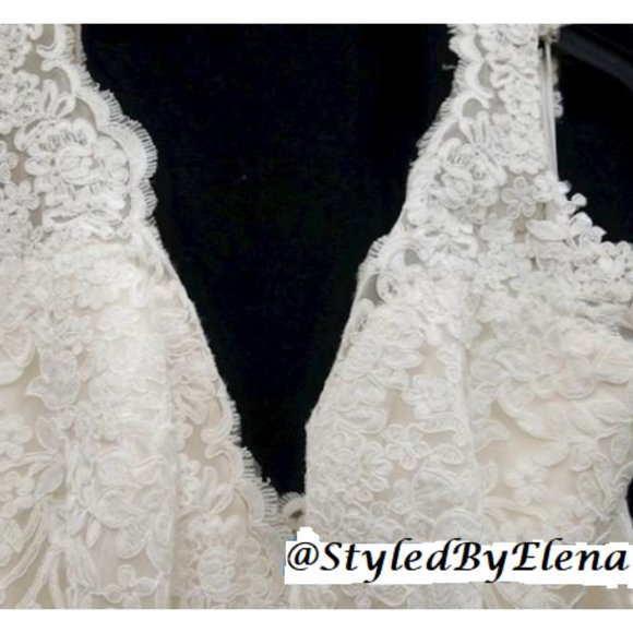 Ivory & Light Gold Dennis Basso Gown Designed for Kleinfeld - Picture 5 of 17